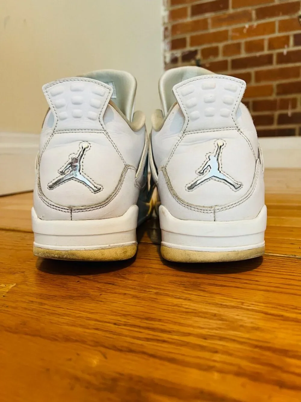 Nike Air Jordan 4 Retro 